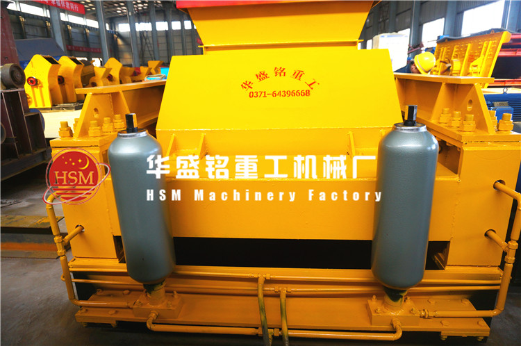 大型液壓對輥破碎機廠家